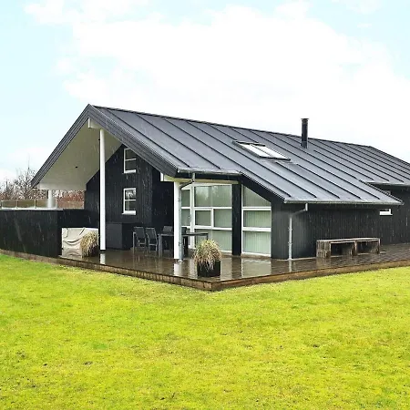 8 Person In Holiday home